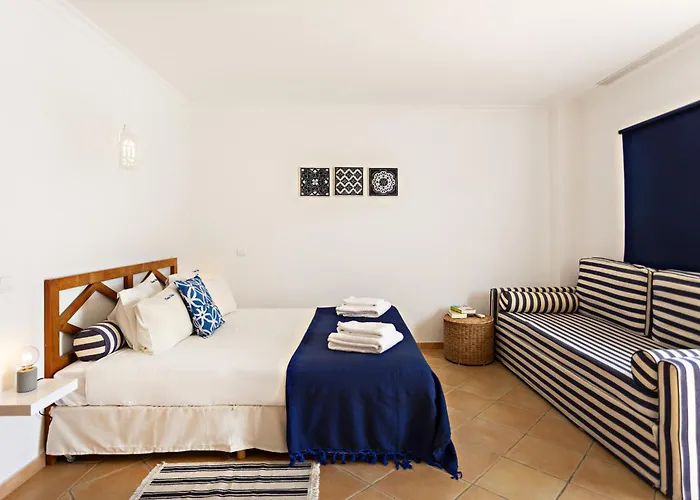 Semesterbostad Quinta Velha By My Choice